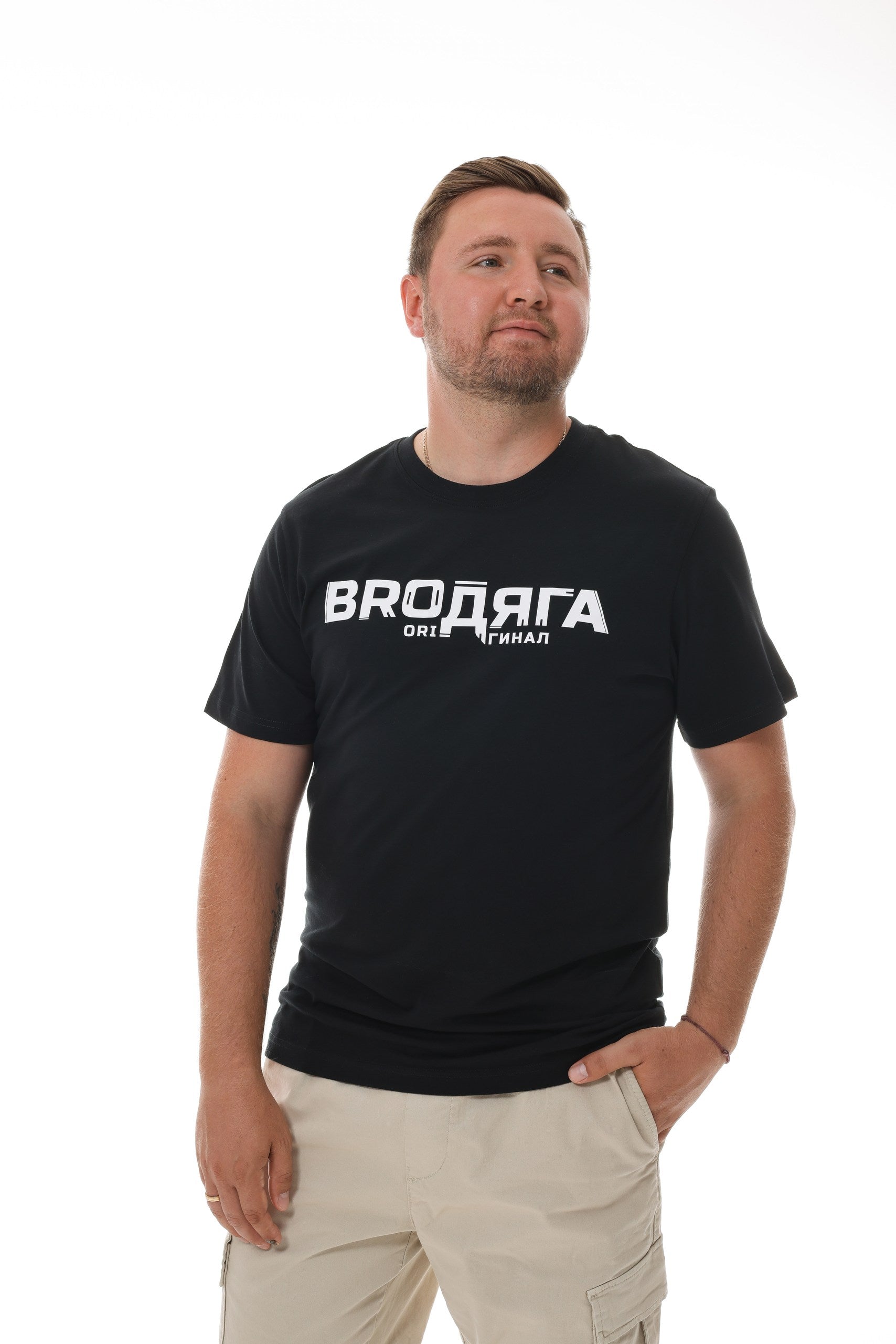 Herren T-Shirt Regular lang schwarz